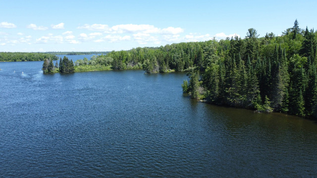 Parcel D.182 - Over 3500' of shoreline and 38 Acres of land! in Land for Sale in Kenora - Image 4