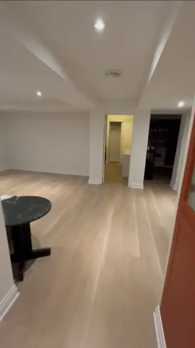 2 Bedroom Bsmt appartment (Sheppard & Kingston) Scarborough East