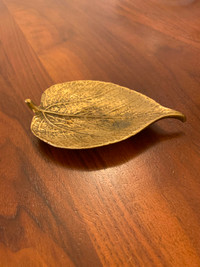 Brass antique paper mulberry leaf...1948 VIRGINIA METALCRAFTERS