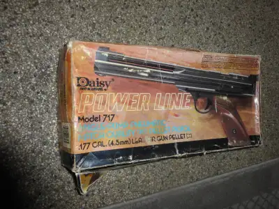 Daisy Model 717 Air Pistol-single action. $100.00 OBO Excellent condition.