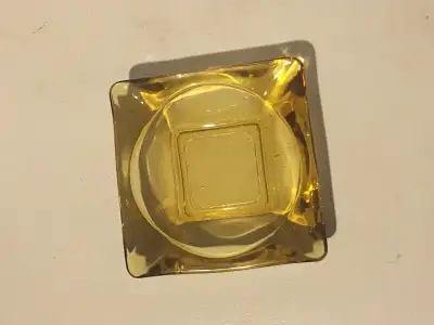 cendrier vintage en verre, View more