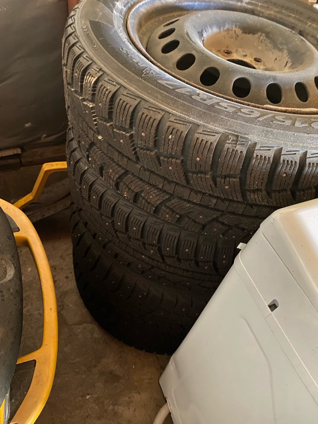 215/r17 studded winter tires new on rims in Tires & Rims in Sudbury
