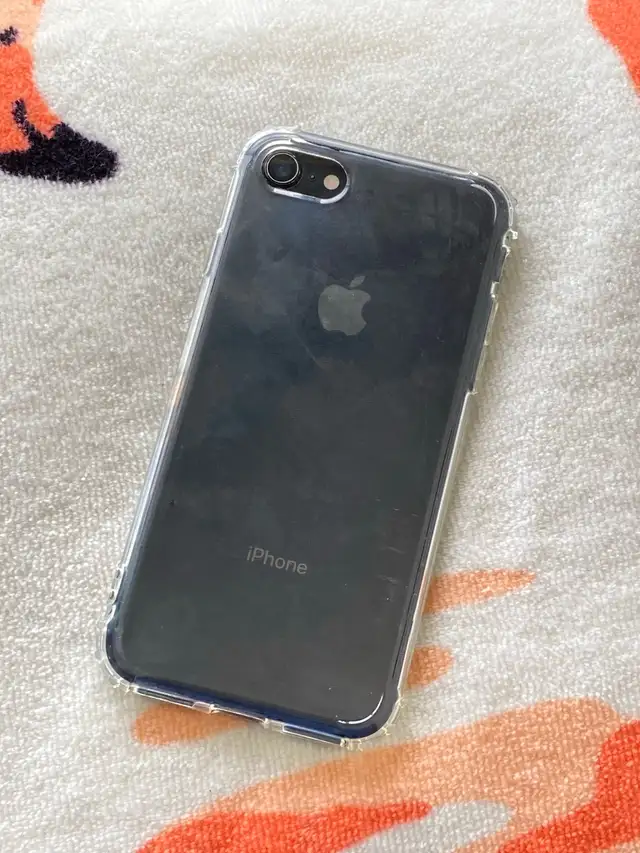 iPhone SE 2nd Generation 2020 Model Unlocked 64g 64634280956163121