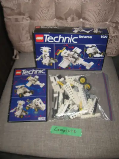 If you see this ad it is still available, from our smoke free home. This Lego set is 100% Complete w...
