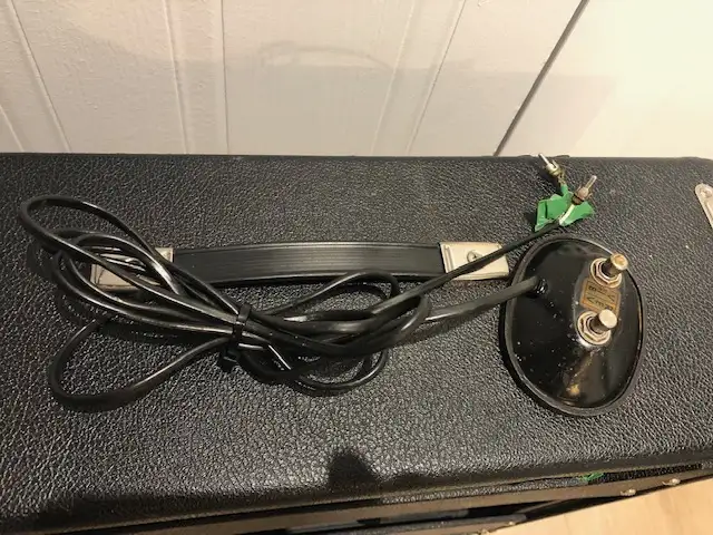 Fender Super Reverb Pré CBS avec road case neuf in Amps & Pedals in Longueuil / South Shore - Image 7