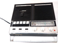 Transonic Model 777  FM/AM Radio Compact Cassette Recorder