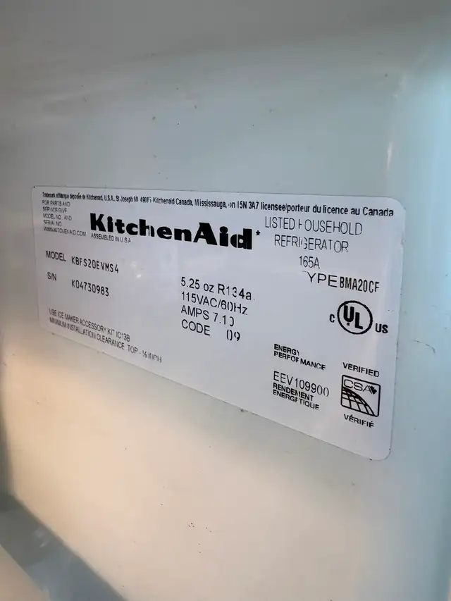 KItchen Aid 36” stainless steel counter depth fridge in Refrigerators in Markham / York Region - Image 5