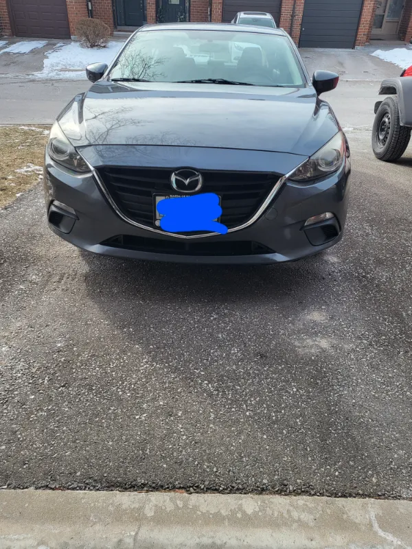 2014 MAZDA 3 FOR SALE ( 9K) and LOW MILEAGE 