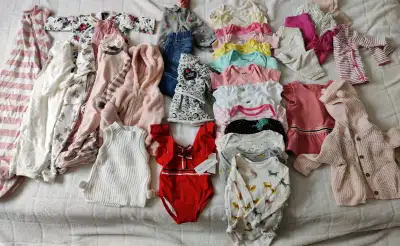 Lot de vêtements pour fille 6 mois