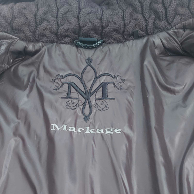 Manteau Mackage M pour femmes  dans Femmes - Hauts et vêtements d'extérieur  à Ville de Montréal - Image 2