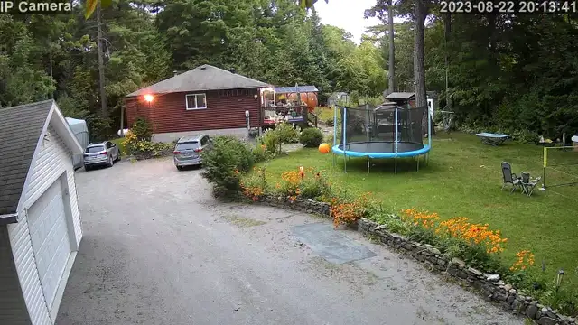 All seasons 4 bedrooms cottage on Balsam lake in Ontario in Canada - Image 4