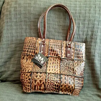 "Miss Mak"/Genuine Leather Bag,Made in Canada-Montreal,New, View more