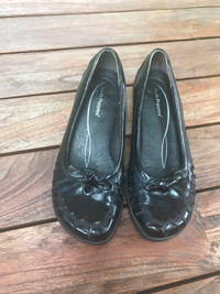 Souliers Hush Puppies