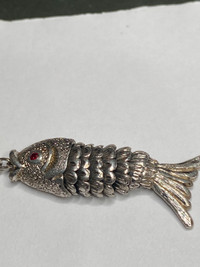 Vintage  Silver Articulated Moving Fish Pendant Red  Eye 1” Long