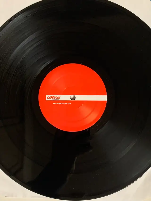 Arianna - Higher (12” Vinyl Single) in CDs, DVDs & Blu-ray in Mississauga / Peel Region - Image 5