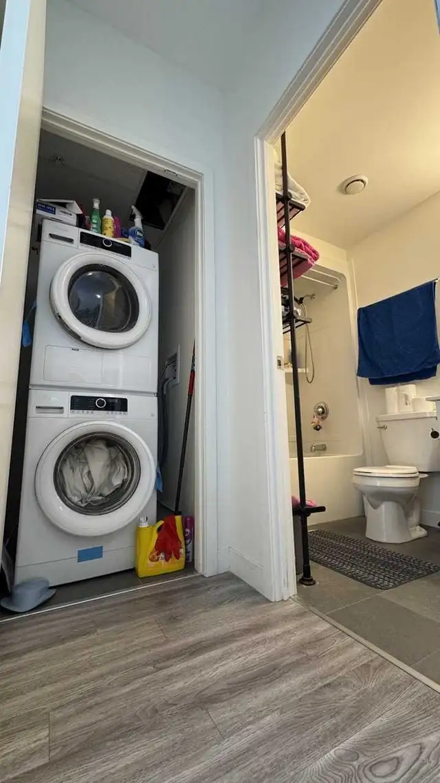 $1725 - 707-128 King Street North Condo Rental 1+1 with Locker in Long Term Rentals in Kitchener / Waterloo - Image 6