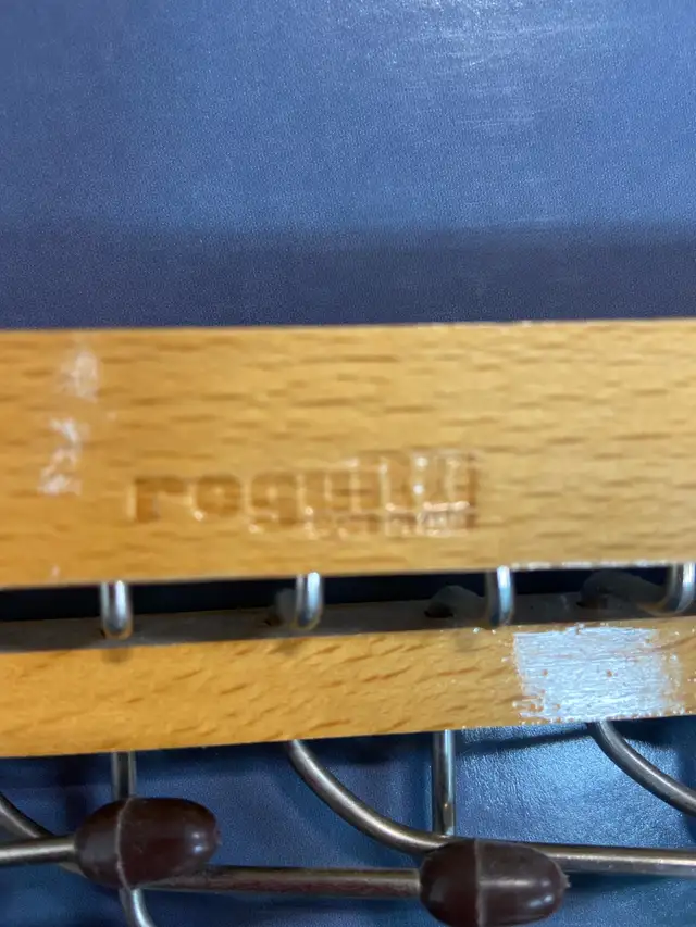 Regutti Tie Rack in Other in Laurentides - Image 3