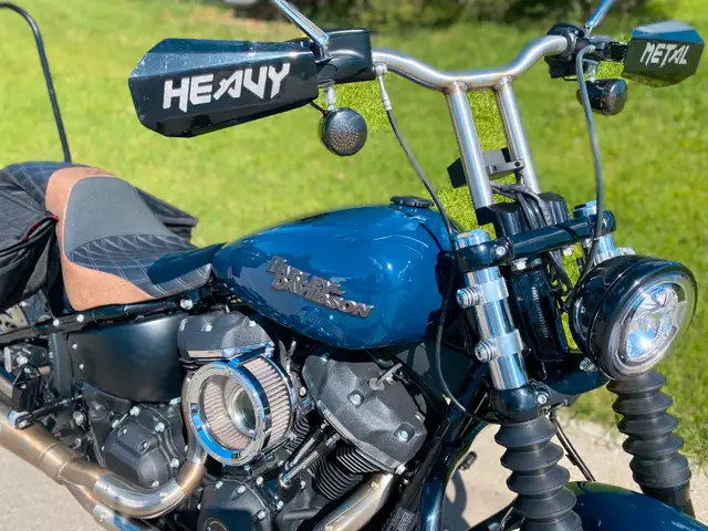 Harley Davidson Street Bob in Street, Cruisers & Choppers in Calgary - Image 7