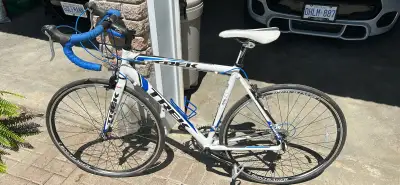 Trek road bike like nw, View more