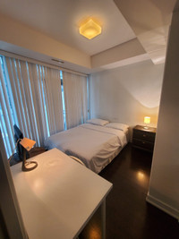 *12 York Street* Master room with a private washroom