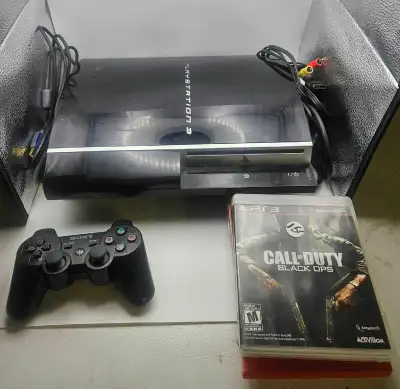 Tout est fonctionel. Lecteur de disque un peu capricieux parfois, mais lit bien les jeux