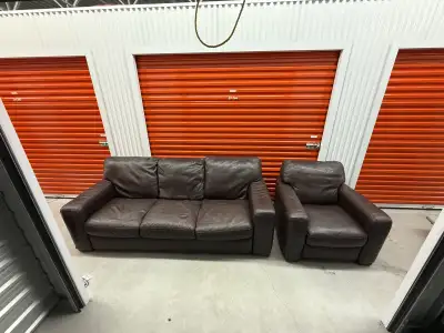 *Free Delivery* Natuzzi Italian Leather Sofa & Chair Set, View more