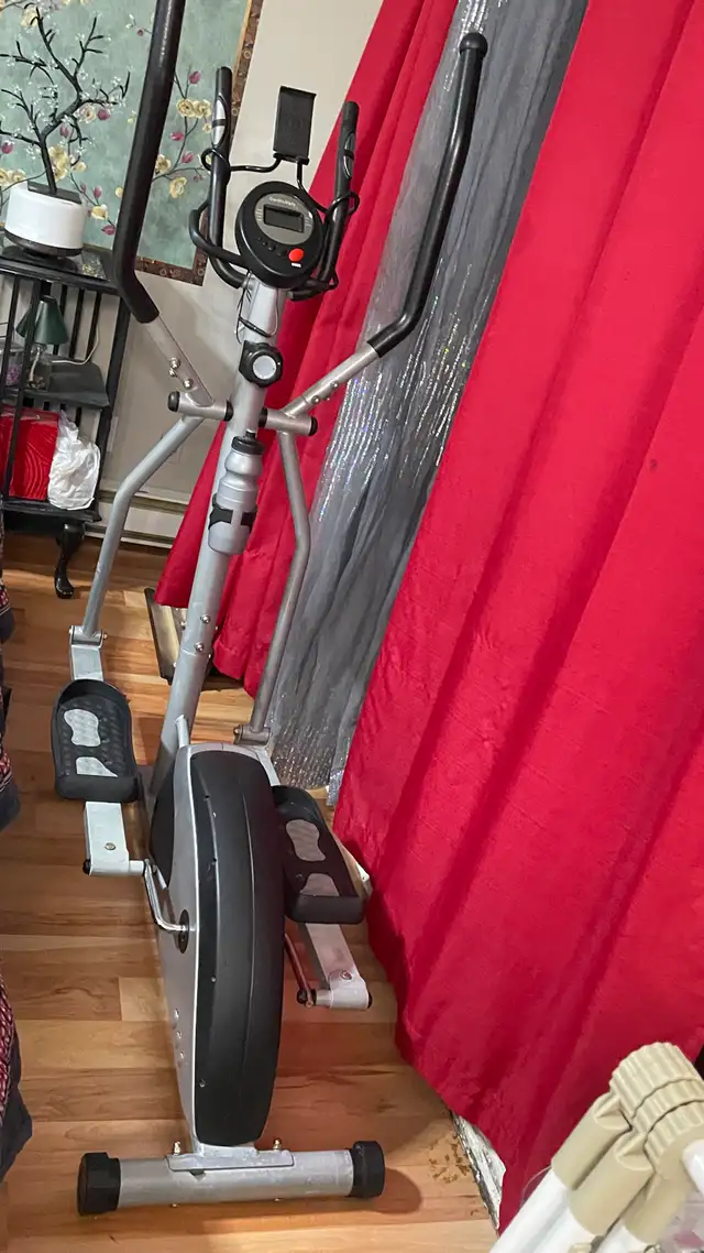 Ellipticals machines in Exercise Equipment in Longueuil / South Shore - Image 3