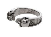 Alexander McQueen Twin skull ring  Size 19