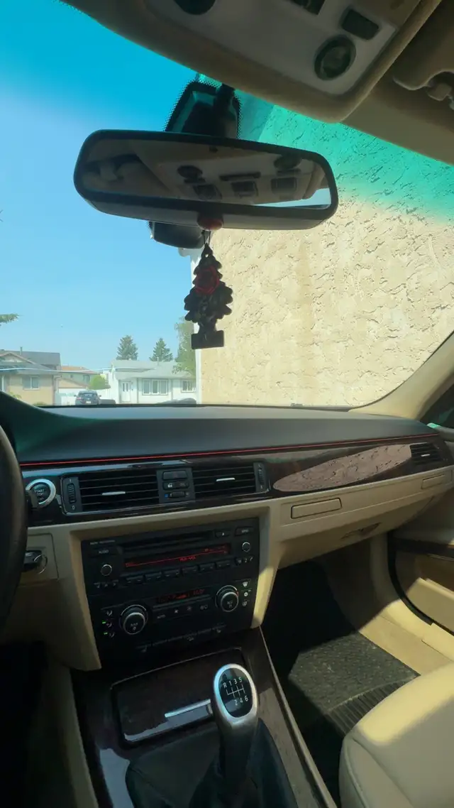 BMW 335XI569252755454699521