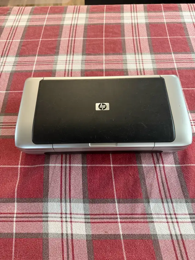 HP Deskjet Portable Printer in Printers, Scanners & Fax in Owen Sound - Image 2