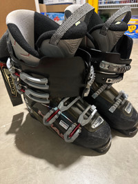 Downhill ski boots - mondo 27