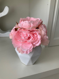 Artificial Plant Bouquet Pink Flower Arrangement Ceramic Base