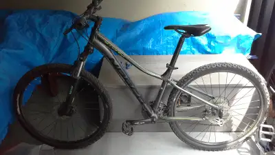Norco Storm 7.2, 27.5' Tire, M size, Disc Brakes, Aluminium MBT, View more