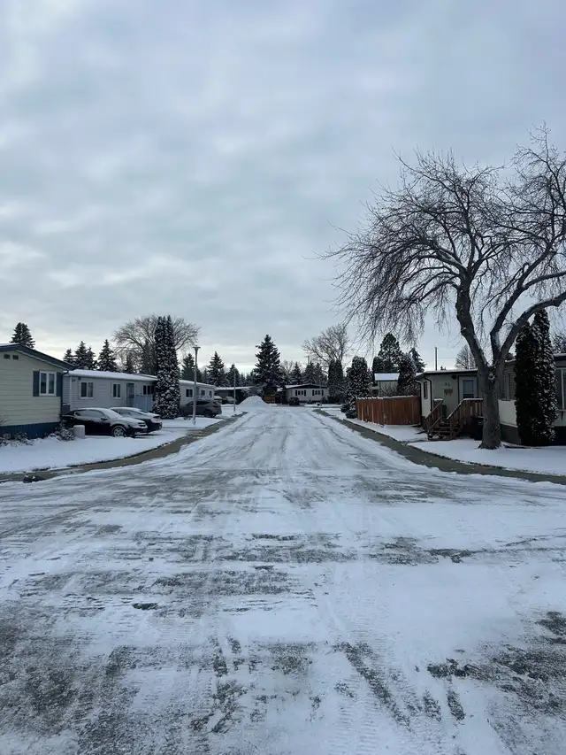 Snow Removal Services - FREE ESTIMATES581930452927139845