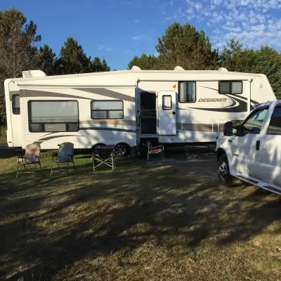 2009 Jayco Designer Series 5th Wheel For Sale 2009 35.5’ RLTS Jayco Designer Series Luxury 5th Wheel...
