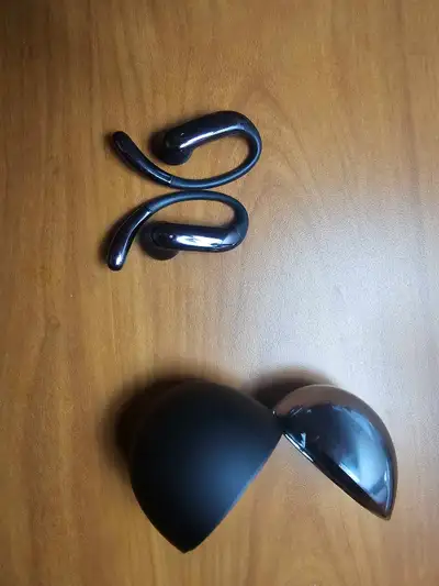 Q26 Headphones, View more