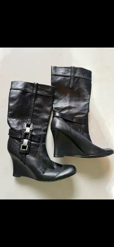 Women’s Calvin Klein Leather 8.5 Boots , View more