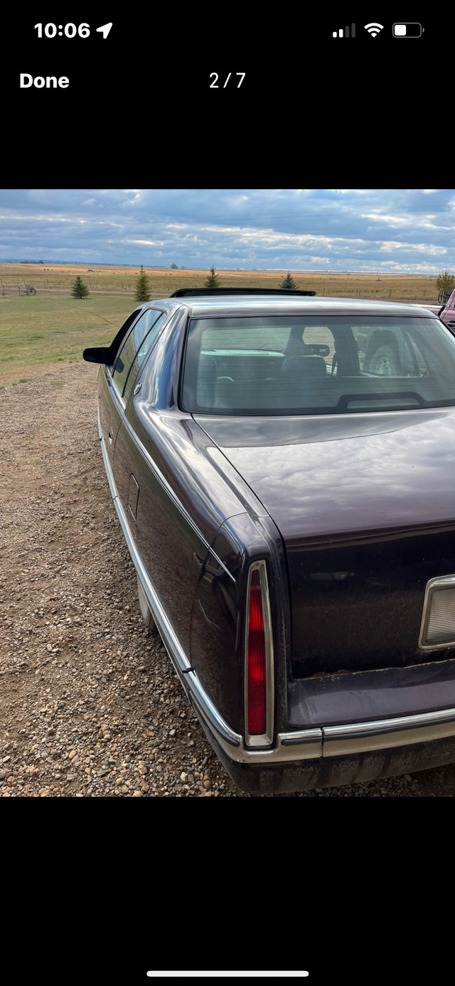 1995 Cadillac Deville  in Cars & Trucks in Calgary - Image 3