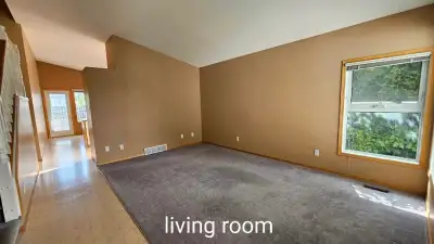 Spacious House for Rent – 4 Bed / 3 Bath + Double Garage