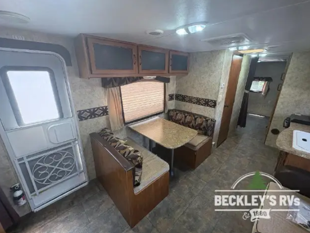 2012 Keystone Bullet 294bhs Travel Trailer in Travel Trailers & Campers in Ottawa - Image 7