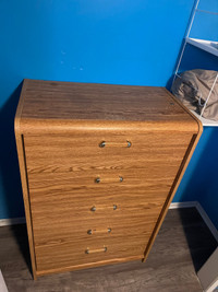 Wood dresser - 5 drawers
