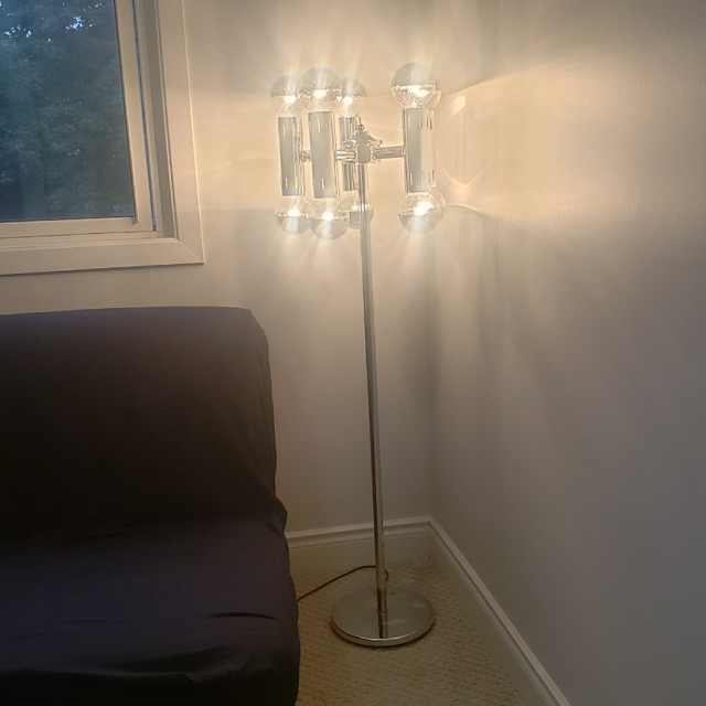 Vintage Chrome Space Age Floor Lamp in Indoor Lighting & Fans in Ottawa