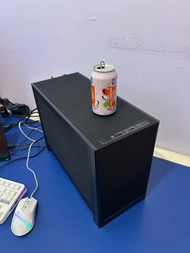 5070 Ti+7800X3D. SFF mATX desktop gaming PC. NEW. Not used. Mont in Desktop Computers in Ottawa - Image 7