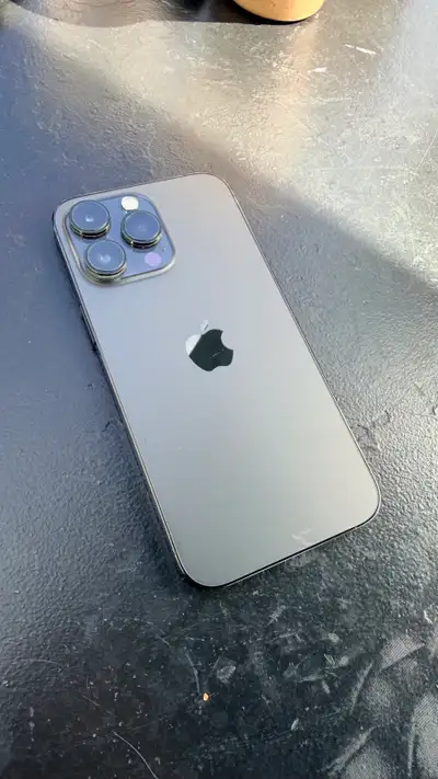 iphone 14 pro max in Cell Phones in Ottawa / Gatineau Area