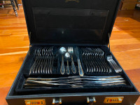 Pegasus Stainless Steel Cutlery set with gold detailing