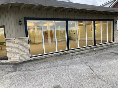 Very clean with Large Windows Facing the Road and lots of natural light space for lease. Ground leve...