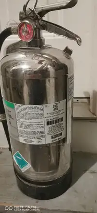 Amerex B260, 6 Liter Wet Chemical Class A K Fire Extinguisher,
