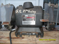SMALL BENCH GRINDER