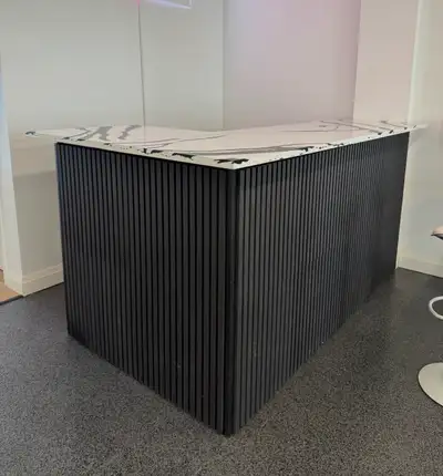 AUTHENTIC MARBLE BAR. THE MARBLE SLAB IS ABLE TO BE REMOVED OFF THE BAR ITS ATTACHED TO IF YOU DO JO...