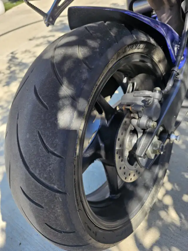 2007 Yahama R1 in Sport Bikes in Calgary - Image 8